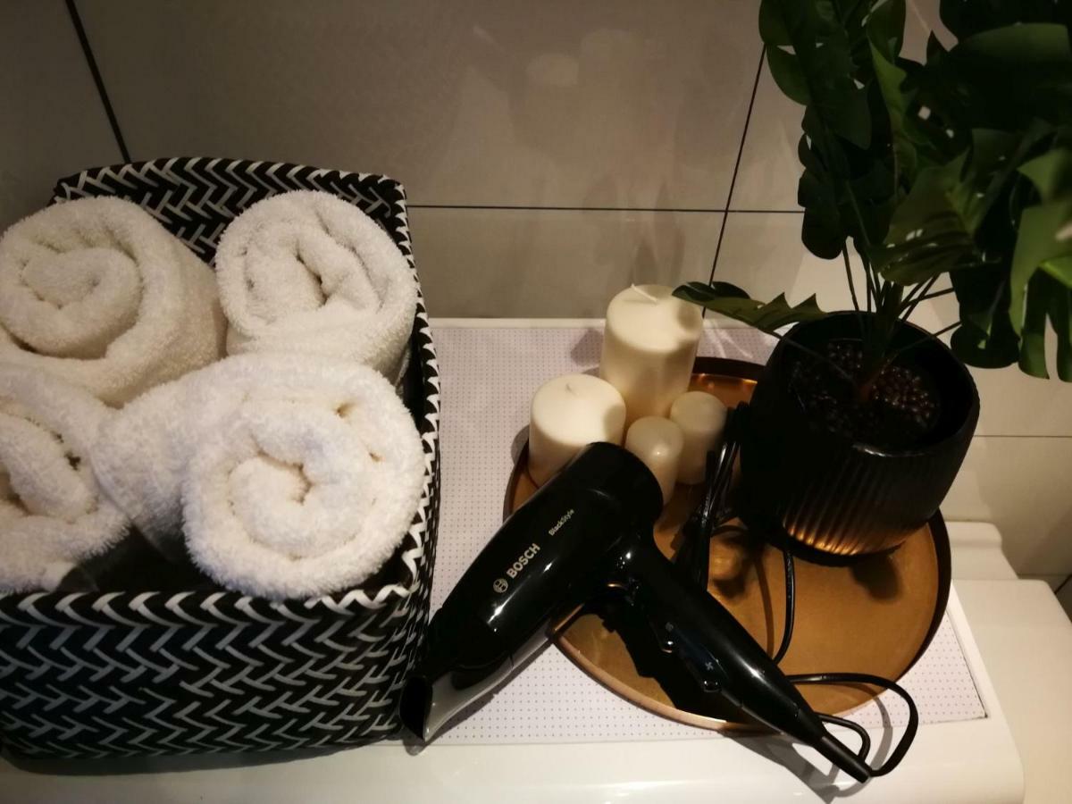 3D Szlak 77 Apartament Krakow Dış mekan fotoğraf